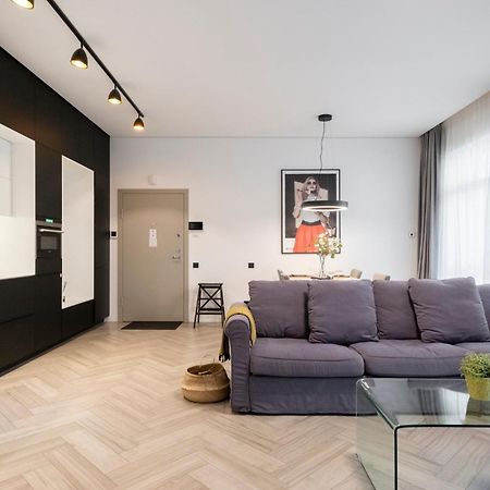 Cohost I Oldtown 60M2 Apt W-Garage Parking, Balcony & Self Check-In Vilnius Luaran gambar