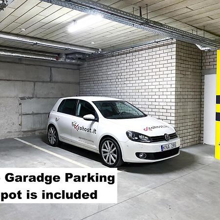 Cohost I Oldtown 60M2 Apt W-Garage Parking, Balcony & Self Check-In Vilnius Luaran gambar