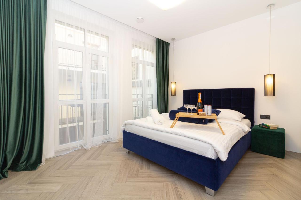 Cohost I Oldtown 60M2 Apt W-Garage Parking, Balcony & Self Check-In Vilnius Luaran gambar
