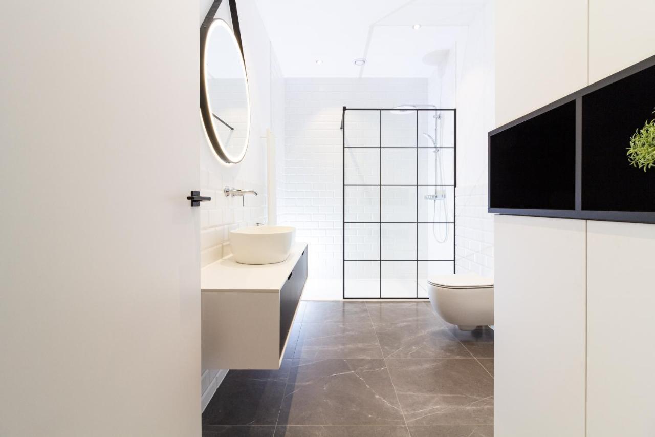 Cohost I Oldtown 60M2 Apt W-Garage Parking, Balcony & Self Check-In Vilnius Luaran gambar