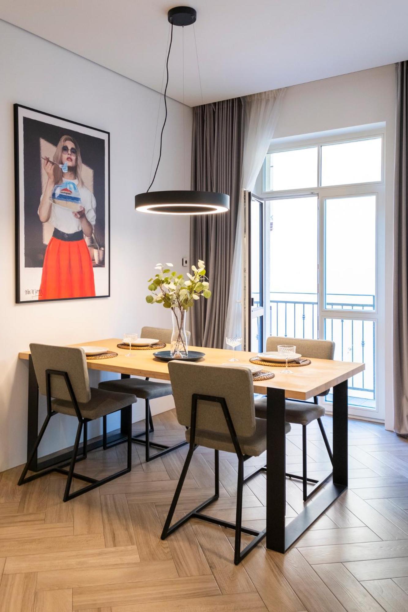 Cohost I Oldtown 60M2 Apt W-Garage Parking, Balcony & Self Check-In Vilnius Luaran gambar