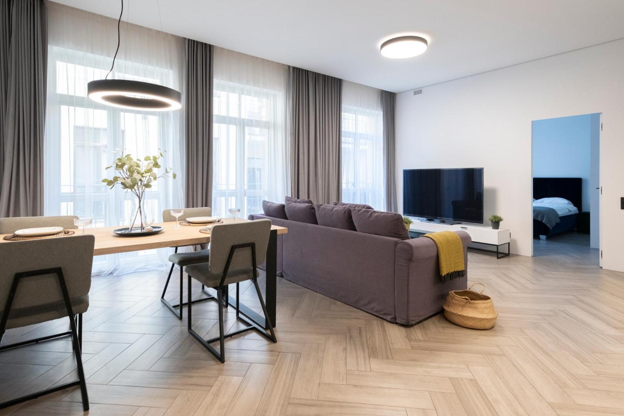 Cohost I Oldtown 60M2 Apt W-Garage Parking, Balcony & Self Check-In Vilnius Luaran gambar