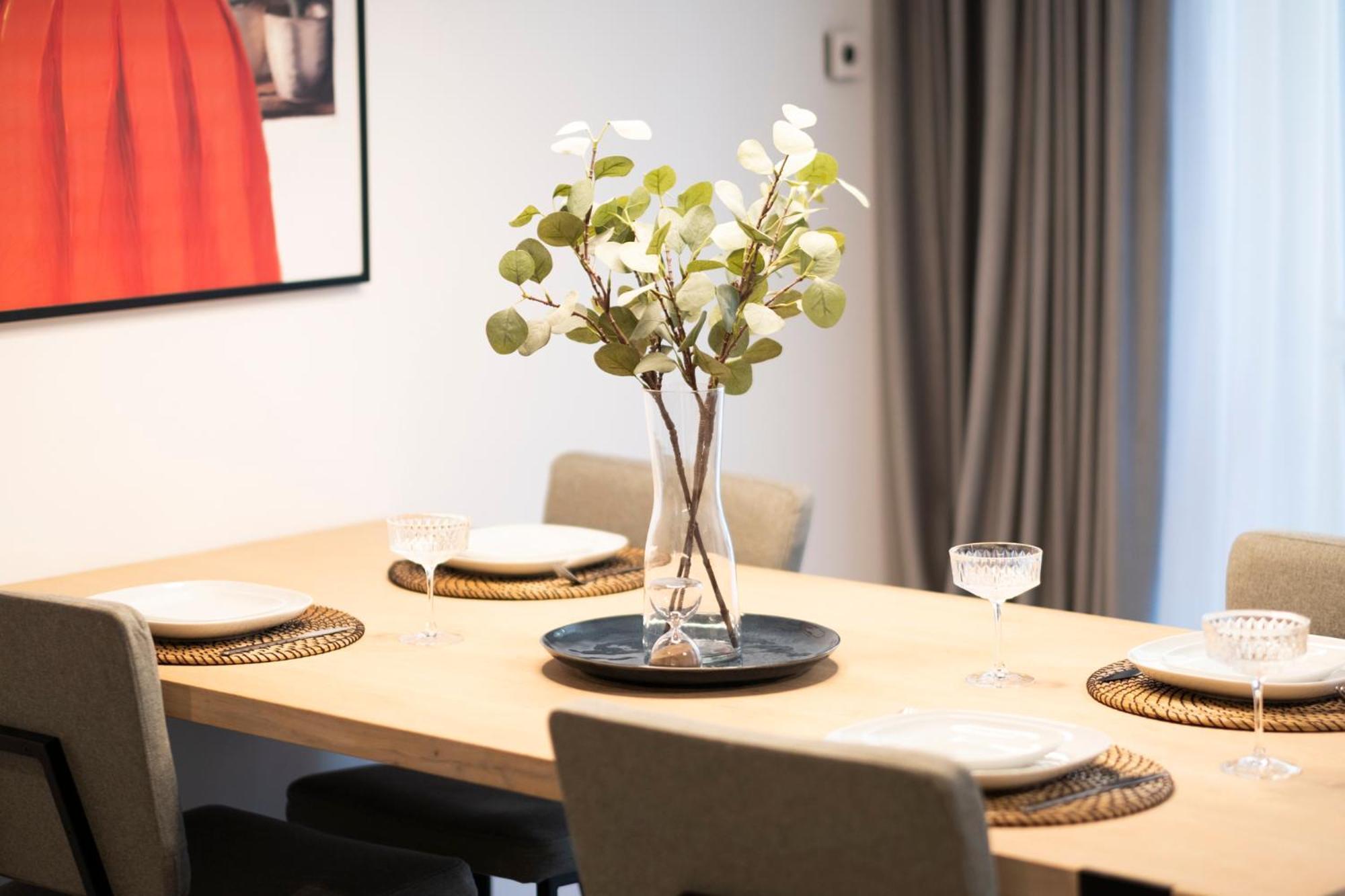 Cohost I Oldtown 60M2 Apt W-Garage Parking, Balcony & Self Check-In Vilnius Luaran gambar